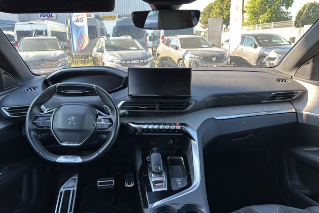 PEUGEOT 3008 1.2 PURETCH 130 GT