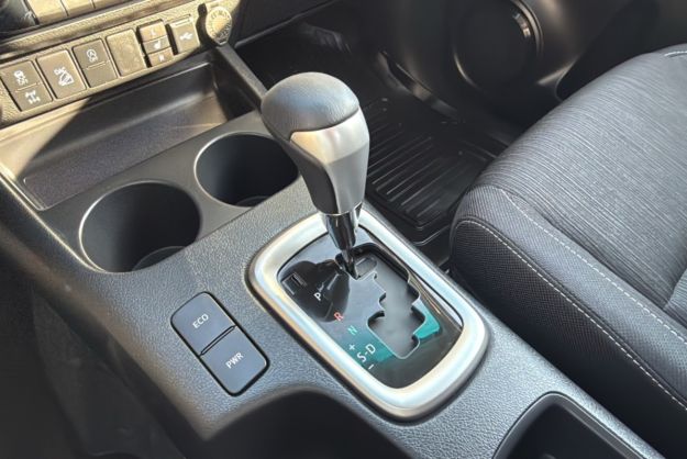 TOYOTA HILUX D4-D 150 BVA LEGENDE PLUS 4PL