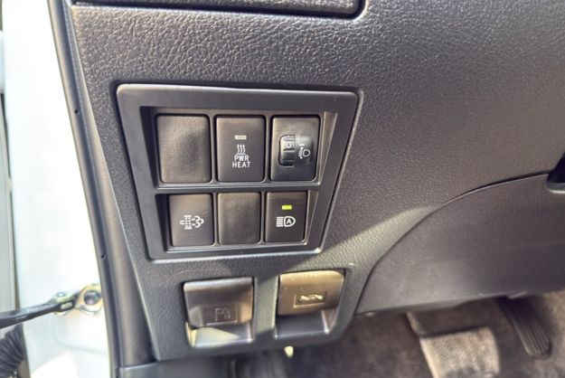 TOYOTA HILUX D4-D 150 BVA LEGENDE PLUS 4PL