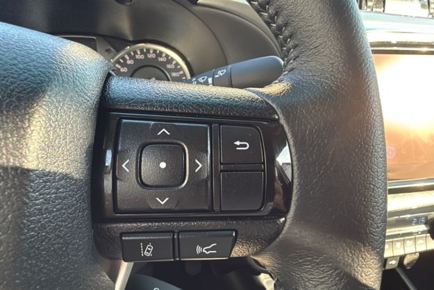 TOYOTA HILUX D4-D 150 BVA LEGENDE PLUS 4PL