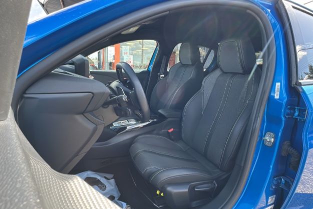 PEUGEOT 208 HYBRID 136 E-DSC6 GT PLUS