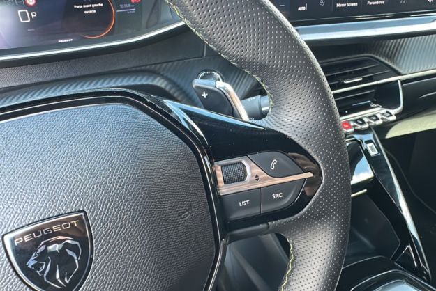 PEUGEOT 208 HYBRID 136 E-DSC6 GT PLUS