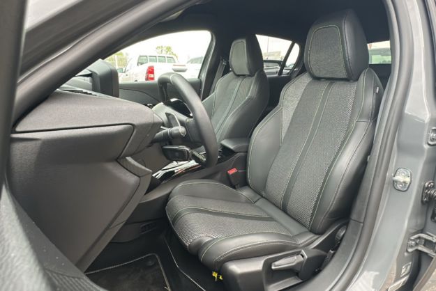 PEUGEOT 208 HYBRID 136 E-DSC6 GT PLUS