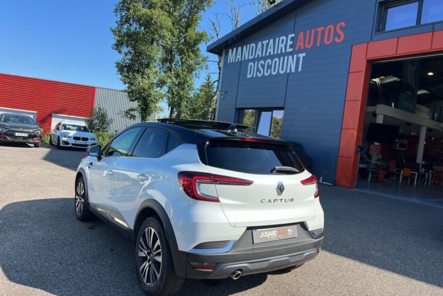 RENAULT CAPTUR 1.3 TCE 130 EDC INITIALE PARIS