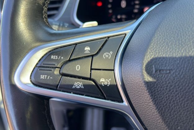 RENAULT CAPTUR 1.3 TCE 130 EDC INITIALE PARIS
