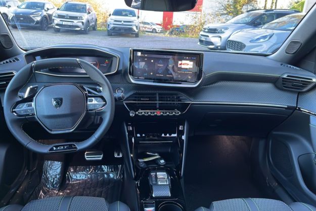 PEUGEOT 2008 HYBRID 145 E-DSC6 GT VISION T.O