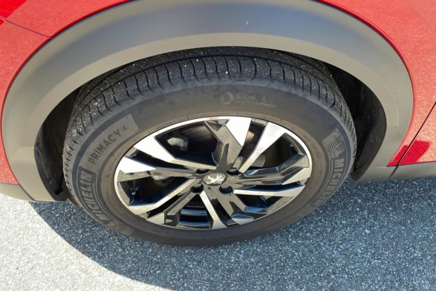 PEUGEOT 2008 130 EAT8 ALLURE PACK