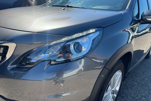 PEUGEOT 2008 1.5 HDI 100 SIGNATURE