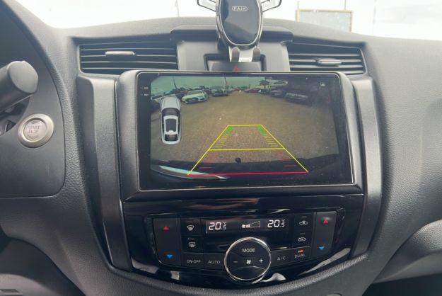 NISSAN NAVARA 2.3 DCI 190 4WD N-CONNECTA