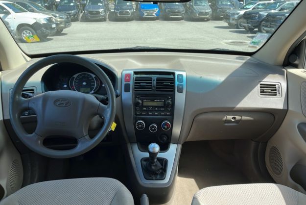 HYUNDAI TUCSON 2.0 CRDI  4X4 150 CONFORT