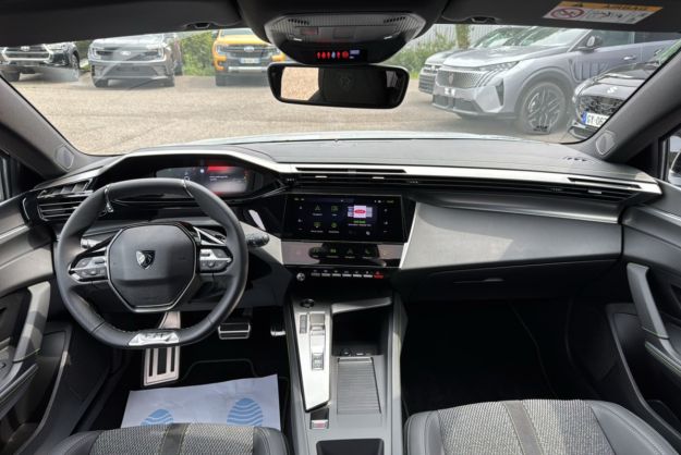 PEUGEOT 308 1.5 HDI 130 EAT8 GT