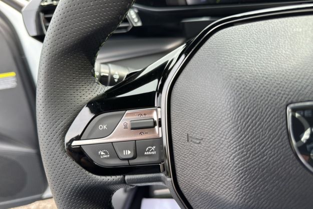 PEUGEOT 308 1.5 HDI 130 EAT8 GT