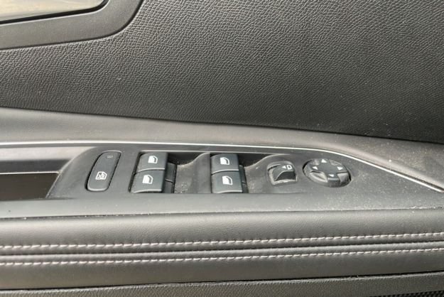 PEUGEOT 5008 1.2 130 ALLURE BVM6