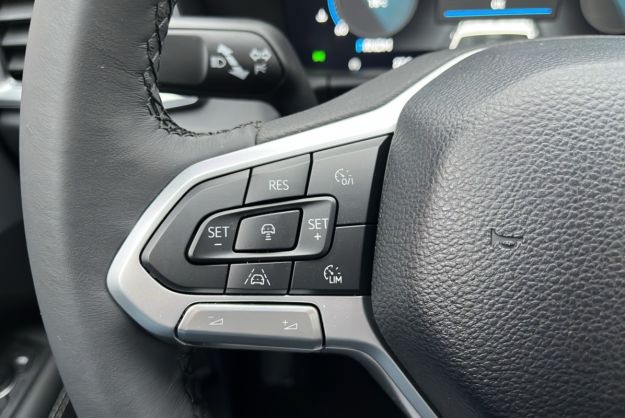 VOLKSWAGEN AMAROK V6 240 BVA10 AVENTURA 4PL