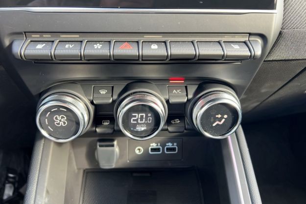 RENAULT CLIO V E-TECH 145 ESPRIT ALPINE