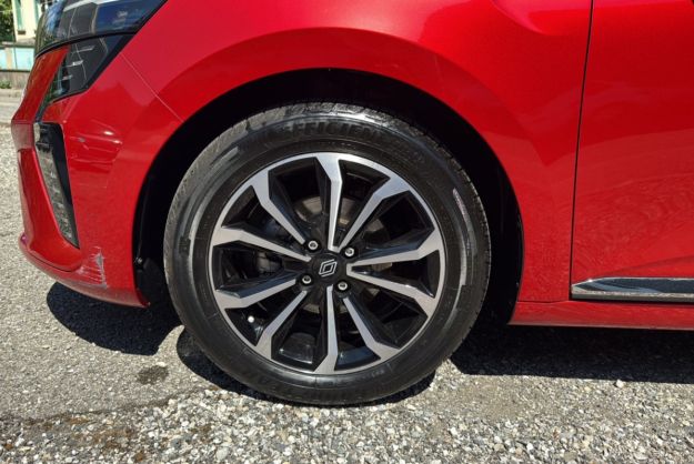 RENAULT CLIO V TCE 90 TECHNO