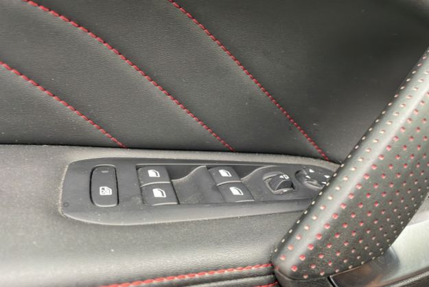 PEUGEOT 308 1.2 130 GT LINE