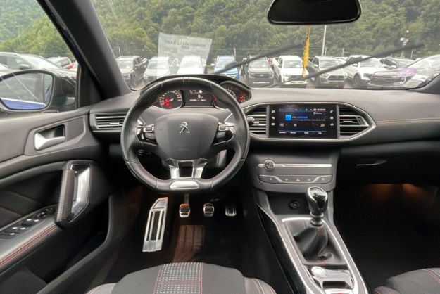 PEUGEOT 308 1.2 130 GT LINE