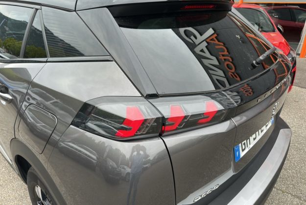 PEUGEOT 2008 1.2 130 EAT8 GT T.O