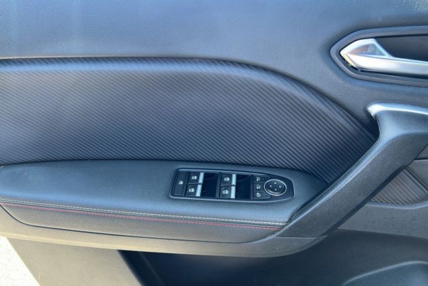 RENAULT CAPTUR 1.6 E-TECH 145 RS-LINE