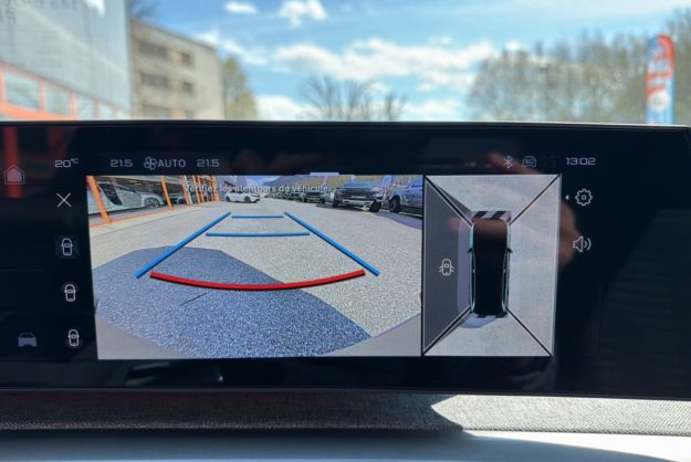 PEUGEOT 5008 HYBRID 145 E-DCS6 ALLURE PLUS