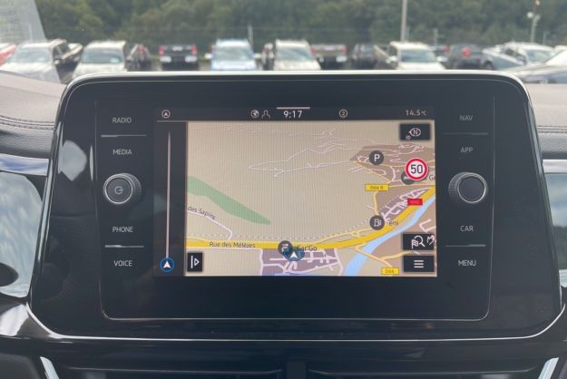 VOLKSWAGEN T-ROC TDI 150 DSG7 R-LINE BLACK