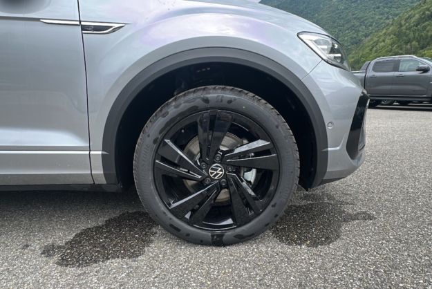 VOLKSWAGEN T-ROC TDI 150 DSG7 R-LINE BLACK