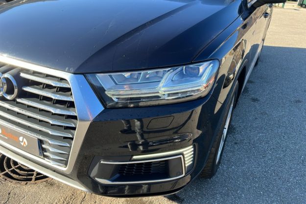 AUDI Q7 AVUS E-TRON V6 TDI 373