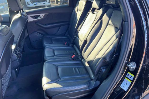 AUDI Q7 AVUS E-TRON V6 TDI 373