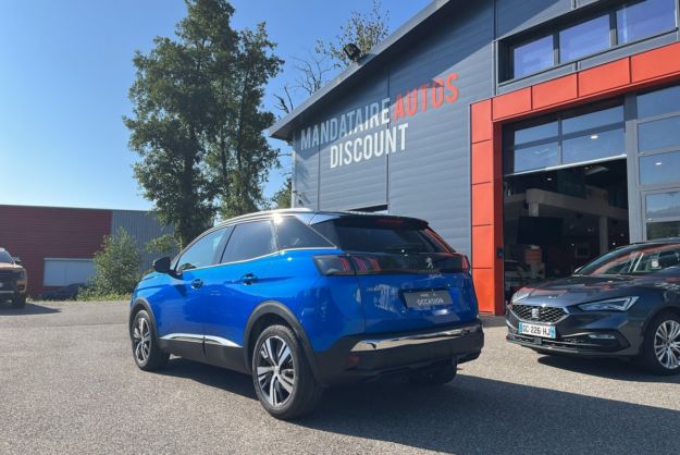 PEUGEOT 3008 1.2 130 EAT8 ALLURE PACK