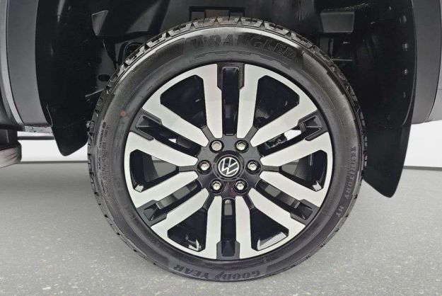 VOLKSWAGEN AMAROK V6 240 BVA10 AVENTURA 4PL