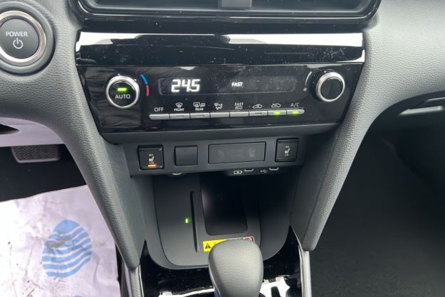 TOYOTA YARIS CROSS HYBRIDE 130 2WD DESIGN