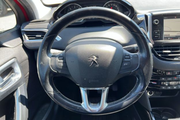 PEUGEOT 2008 1.6 BLUEHDI 120  ALLURE GPS