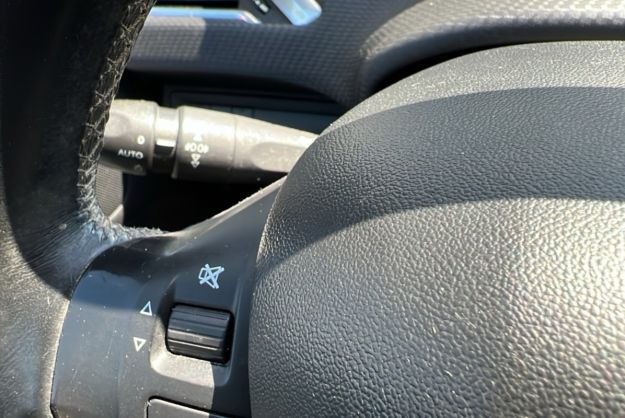 PEUGEOT 2008 1.6 BLUEHDI 120  ALLURE GPS