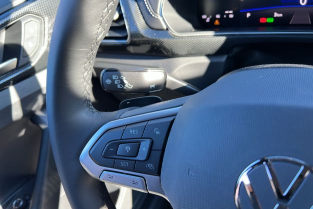 VOLKSWAGEN T-CROSS TSI 116 DSG7 R-LINE