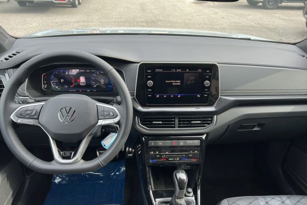 VOLKSWAGEN T-CROSS TSI 116 DSG7 R-LINE