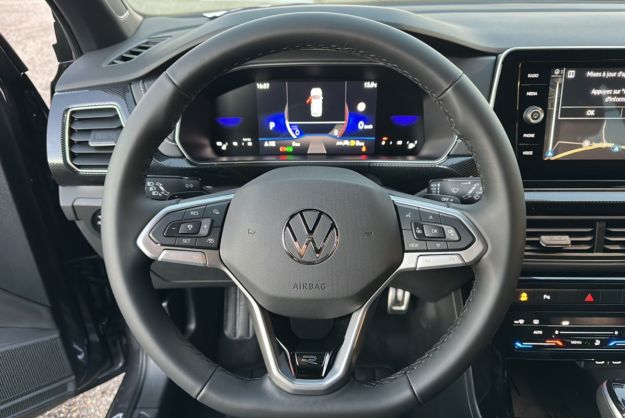 VOLKSWAGEN T-CROSS TSI 116 DSG7 R-LINE