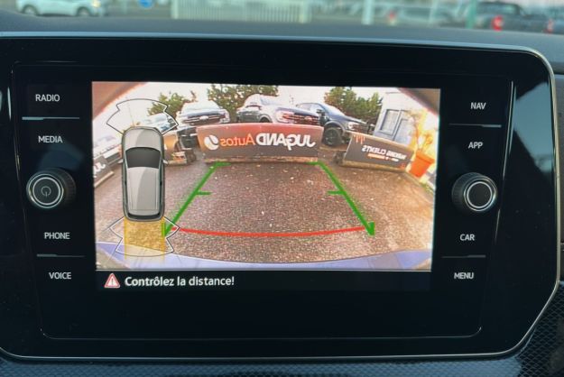 VOLKSWAGEN T-CROSS TSI 116 DSG7 R-LINE