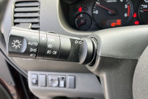 NISSAN NAVARA 2.5 DCI 190