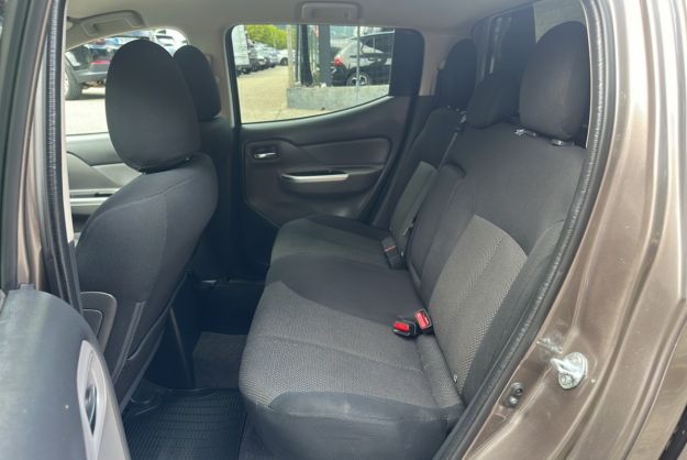 MITSUBISHI L200 2.4 DI-D 181 2CAB INTENSE HARDTOP