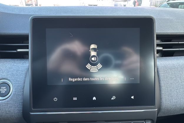 RENAULT CLIO V TCE 90 CVT EVOLUTION PK LOOK