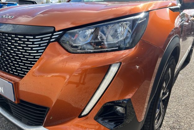 PEUGEOT 2008 1.5 HDI 130 BVA ALLURE