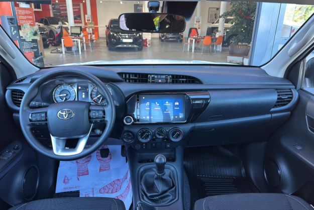 TOYOTA HILUX 2.8 204 X-TRA CAB LE CAP MY25