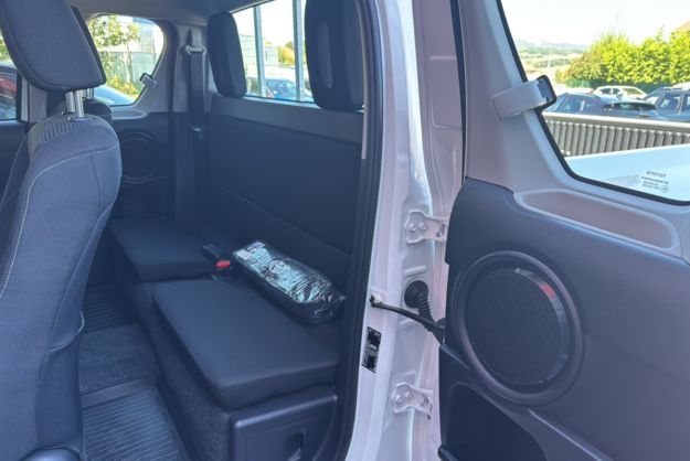 TOYOTA HILUX 2.8 204 X-TRA CAB LE CAP MY25