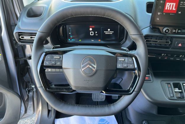 CITROEN BERLINGO BLUEHDI 130 EAT8 MAX