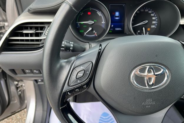 TOYOTA C-HR 1.8 HYBRID 122 JBL EDITION