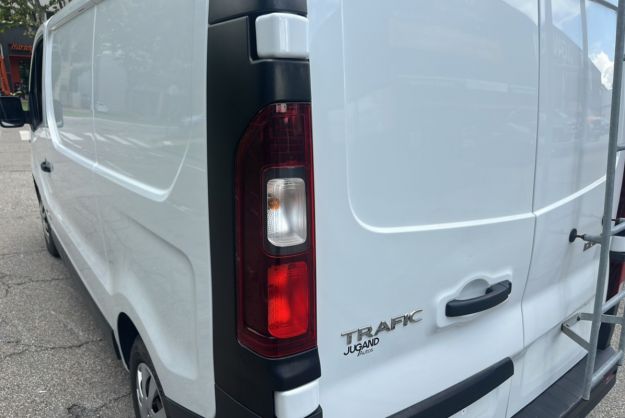 RENAULT TRAFIC 1.6 DCI 120 CONFORT +