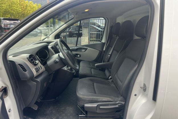 RENAULT TRAFIC 1.6 DCI 120 CONFORT +