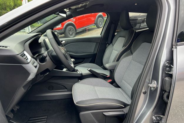 RENAULT CLIO V TCE 90 TECHNO