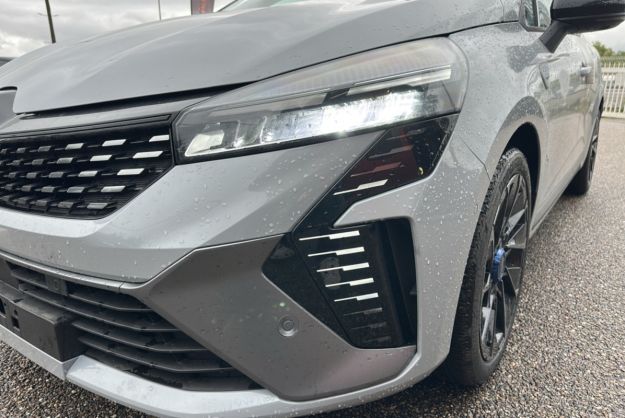 RENAULT CLIO V TCE 90 ESPRIT ALPINE